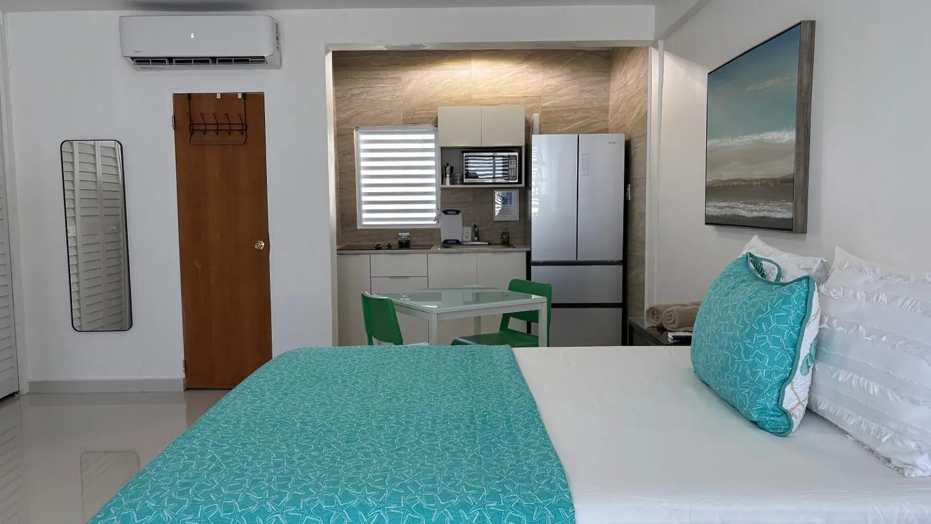 Апартаменты Posada Centric Studio Isla Verde Сан-Хуан